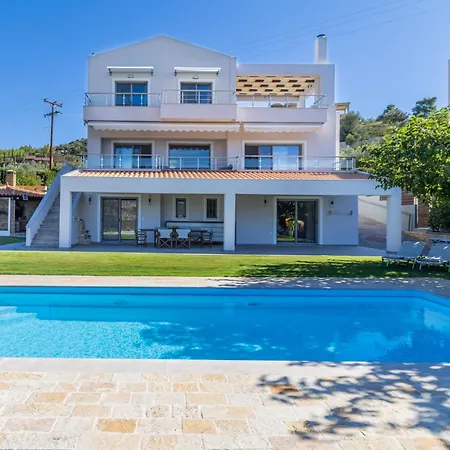 Armonia Limni Vouliagmenis