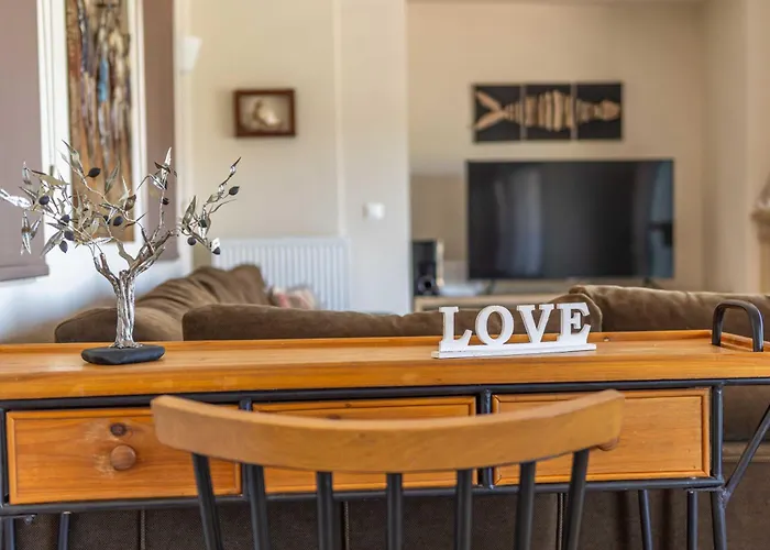 Armonia Vouliagmeni Sø