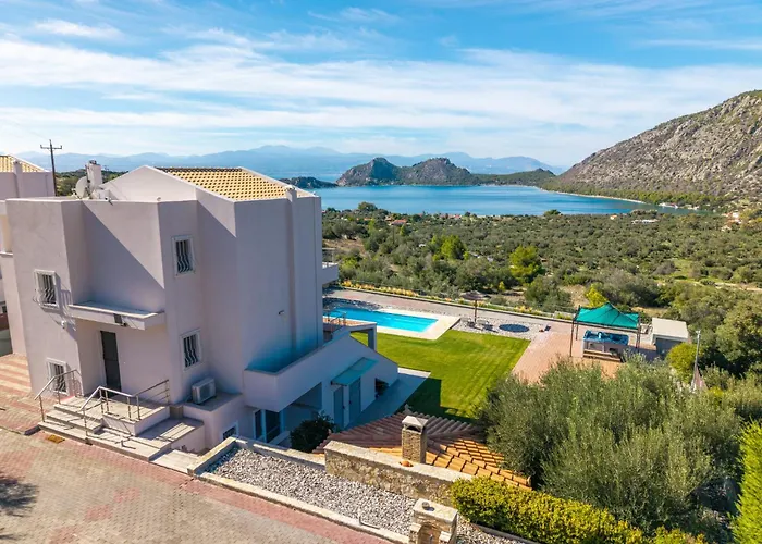 Armonia Apartamento Limni Vouliagmenis